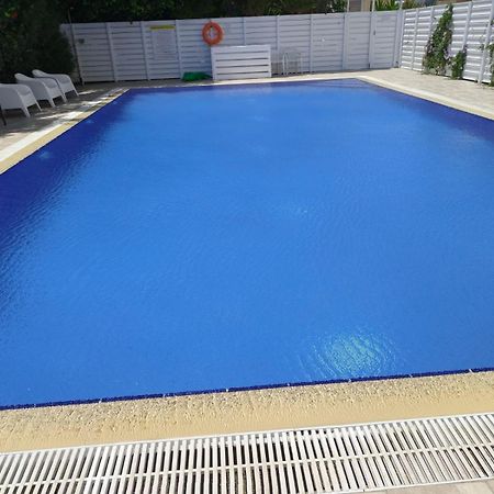 Sea Krystel 603 Apartment Larnaca Exterior photo