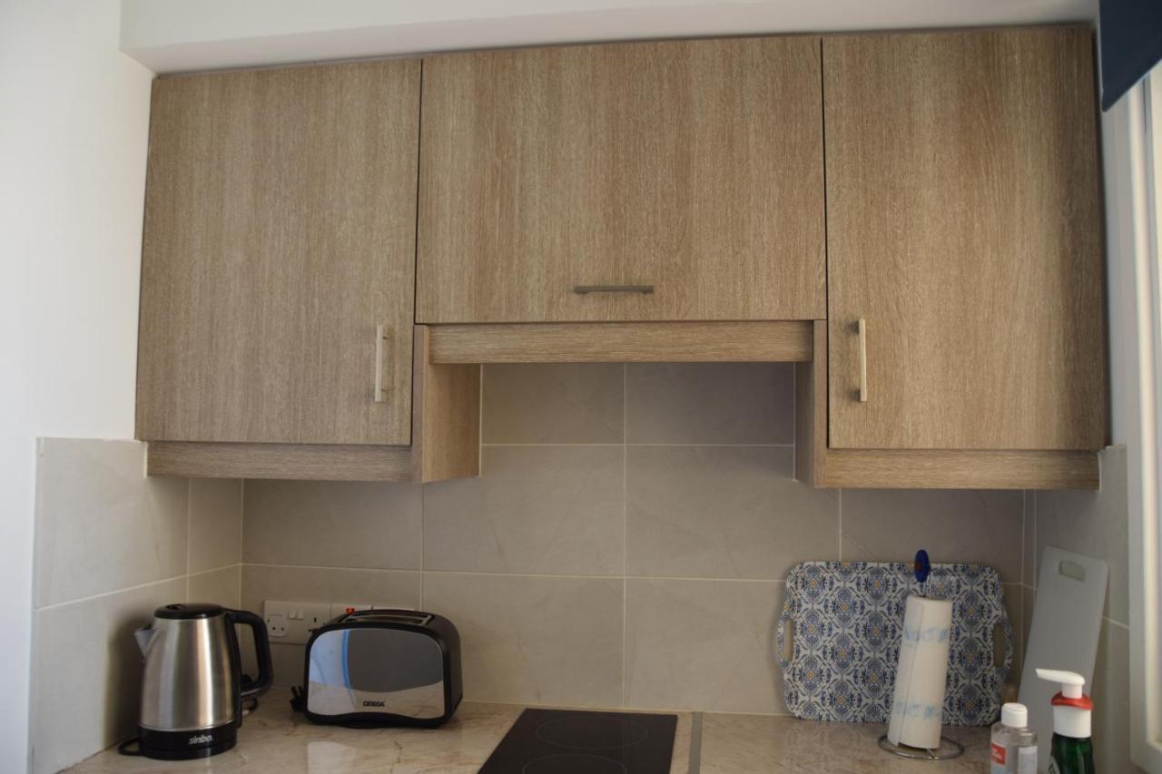 Sea Krystel 603 Apartment Larnaca Exterior photo
